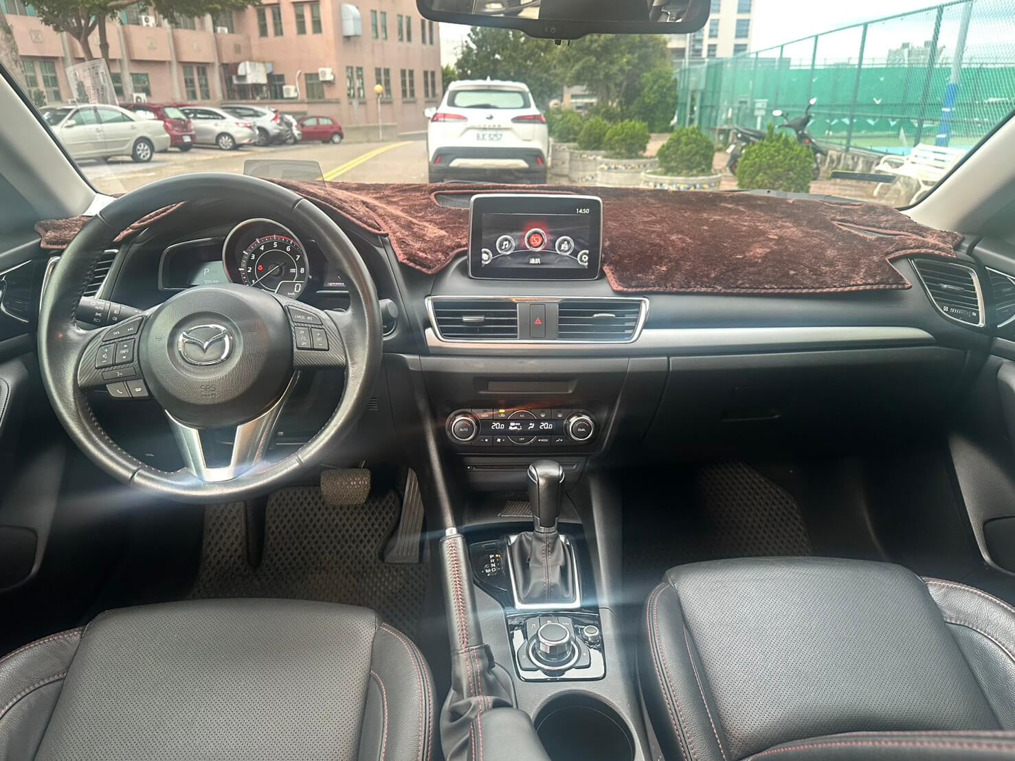 2016年Mazda 3 五門 2.0頂級型新車
